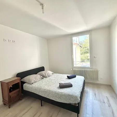 Σπίτι διακοπών Maison Familiale Avec Exterieur *